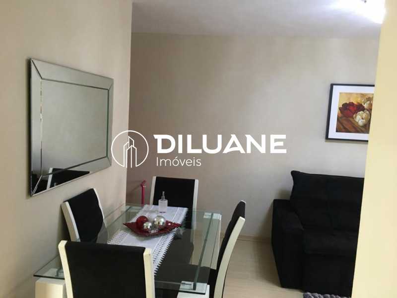 Conheça 2daadd2a-402f-452f-8754-b72e64 do imóvel - Diluane Imóveis Vende. Excelente apartamento. Bem localizado. Medindo 80m². Varanda e garagem. Escritura. - NTAP20202 - 1 2daadd2a-402f-452f-8754-b72e64 - Diluane Imóveis Vende. Excelente apartamento. Bem localizado. Medindo 80m². Varanda e garagem. Escritura. - NTAP20202 - 1