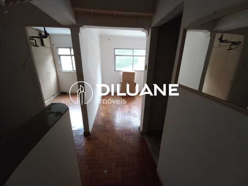 02 - Apartamento à venda Rua Santo Amaro, Glória, Rio de Janeiro - R$ 349.000 - BTAP21120 - 2