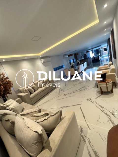 Conheça 421237564409124 5 do imóvel - Belíssima casa de rua com 6 suítes e lazer completo no coração da região Oceânica - NTCA60002 - 8 421237564409124 5 - Belíssima casa de rua com 6 suítes e lazer completo no coração da região Oceânica - NTCA60002 - 8