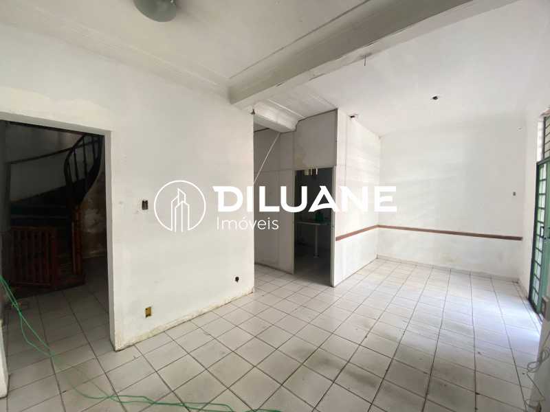 Conheça WhatsApp Image 2022-10-20 at 2 do imóvel - Casa à venda Rua General Glicério, Laranjeiras, Rio de Janeiro - R$ 1.350.000 - BTCA40031 - 3 WhatsApp Image 2022-10-20 at 2 - Casa à venda Rua General Glicério, Laranjeiras, Rio de Janeiro - R$ 1.350.000 - BTCA40031 - 3