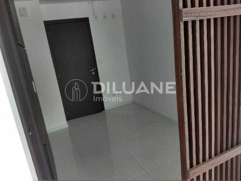 Conheça 064251587842999 do imóvel - Diluane Imóveis Vende ou Aluga. Excelente sala comercial em Shooping. 27m². - NTSL00024 - 7 064251587842999 - Diluane Imóveis Vende ou Aluga. Excelente sala comercial em Shooping. 27m². - NTSL00024 - 7