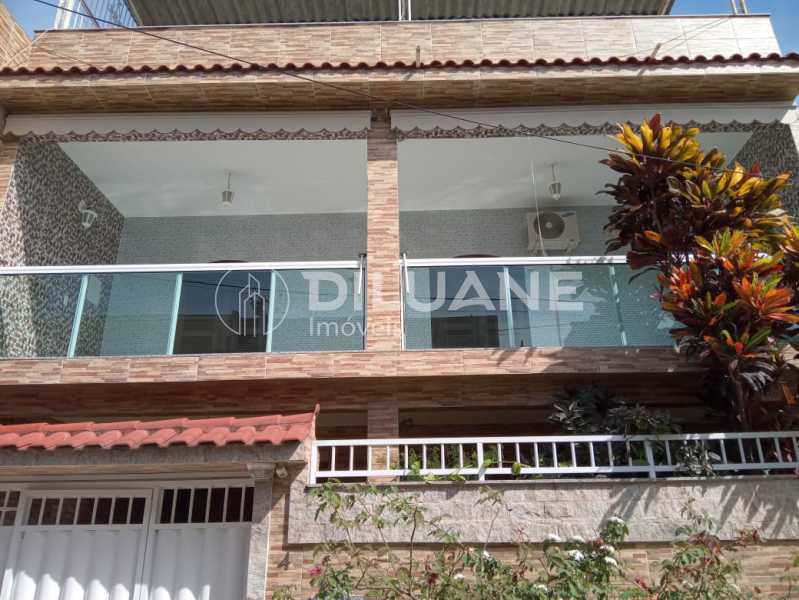 Conheça 10424e7b-9cef-4962-8320-ad8237 do imóvel - Diluane Imóveis Vende. Paraíso próximo À Rua Paul Leroux. Casa Duplex com ótimo Terraço. Garagem. Ótimo acabamento. Aceita carta de crédito. - NTCA40023 - 1 10424e7b-9cef-4962-8320-ad8237 - Diluane Imóveis Vende. Paraíso próximo À Rua Paul Leroux. Casa Duplex com ótimo Terraço. Garagem. Ótimo acabamento. Aceita carta de crédito. - NTCA40023 - 1