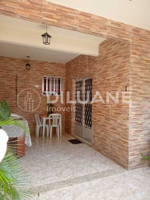Conheça a479d653-c99d-4066-af61-d71f8c do imóvel - Diluane Imóveis Vende. Paraíso próximo À Rua Paul Leroux. Casa Duplex com ótimo Terraço. Garagem. Ótimo acabamento. Aceita carta de crédito. - NTCA40023 - 3 a479d653-c99d-4066-af61-d71f8c - Diluane Imóveis Vende. Paraíso próximo À Rua Paul Leroux. Casa Duplex com ótimo Terraço. Garagem. Ótimo acabamento. Aceita carta de crédito. - NTCA40023 - 3
