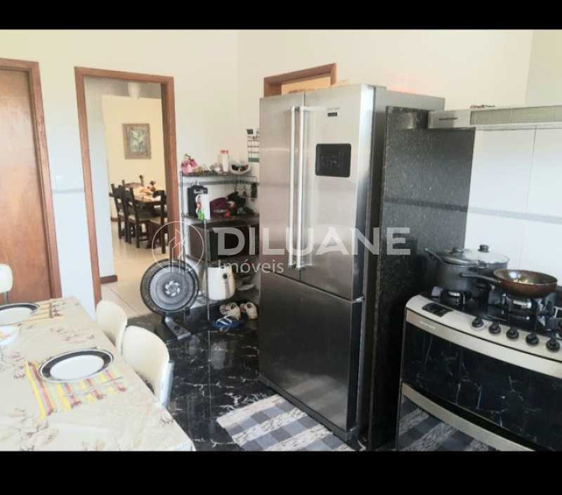 Conheça Screenshot_20221220-162135_OLX do imóvel - Diluane Imóveis Vende. Bem localizada. Duplex com Espaço Gourmet com Churrasqueira. Garagem 2 carros. - NTCA30042 - 25 Screenshot_20221220-162135_OLX - Diluane Imóveis Vende. Bem localizada. Duplex com Espaço Gourmet com Churrasqueira. Garagem 2 carros. - NTCA30042 - 25