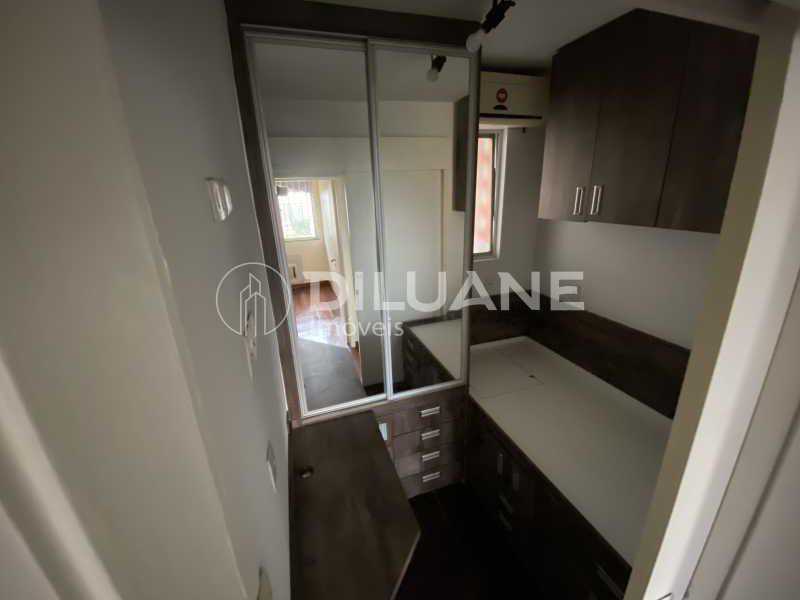 Conheça Escritório do imóvel - Diluane Imóveis Vende !!! Niterói. Bem localizado. Condomínio com Infra Estrutura Completa.Medindo 80m². Garagem.Vazio. Proximo ao Corpo de Bombeiros. - NTAP30104 - 23 Escritório - Diluane Imóveis Vende !!! Niterói. Bem localizado. Condomínio com Infra Estrutura Completa.Medindo 80m². Garagem.Vazio. Proximo ao Corpo de Bombeiros. - NTAP30104 - 23