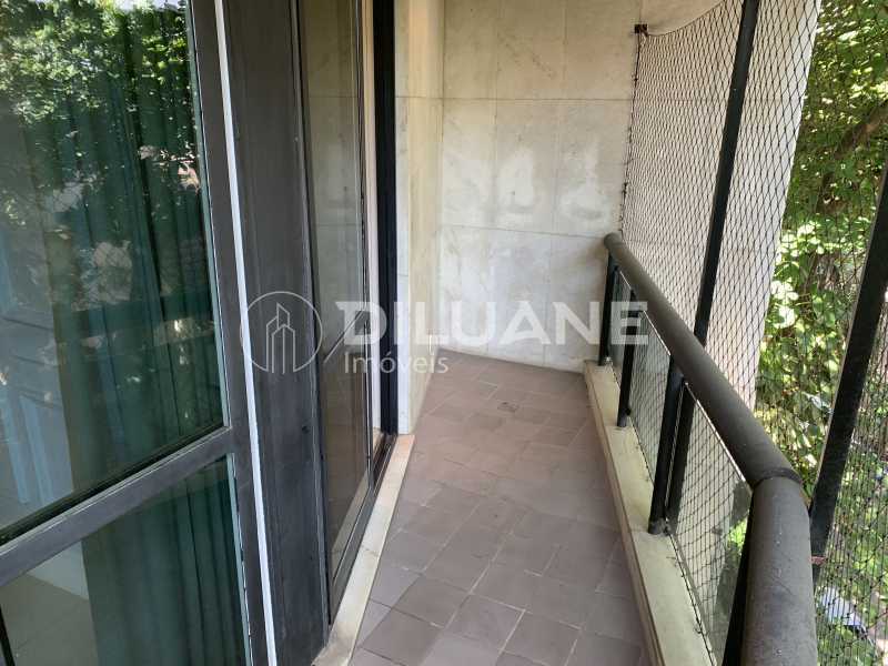 Varanda entre Suite e Quarto 2 - Apartamento 3 quartos à venda Ipanema, Rio de Janeiro - R$ 2.450.000 - BTAP31075 - 20