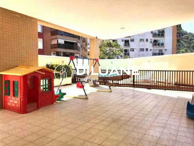 Conheça 4532e2bdbcc74e0b39f539cea2c013 do imóvel - Diluane Imóveis vende: Lindo apartamento em localização nobre do bairro, finamente decorado com varandão e 2 vagas. Lazer no prédio. Confira! - BTAP20170 - 2 4532e2bdbcc74e0b39f539cea2c013 - Diluane Imóveis vende: Lindo apartamento em localização nobre do bairro, finamente decorado com varandão e 2 vagas. Lazer no prédio. Confira! - BTAP20170 - 2
