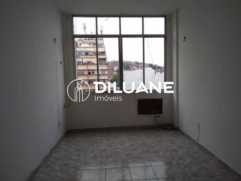 Conheça 5f45f817-12ef-4f86-acd3-d0a4c1 do imóvel - Conjugadão de fundos com vista para o Niterói Shopping em bom estado de conservação. - NTKI10007 - 5 5f45f817-12ef-4f86-acd3-d0a4c1 - Conjugadão de fundos com vista para o Niterói Shopping em bom estado de conservação. - NTKI10007 - 5