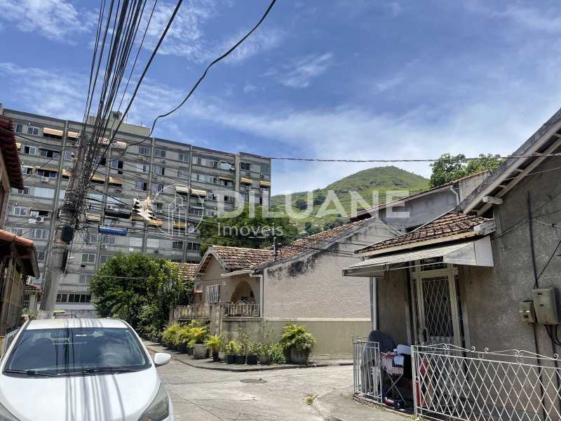 Vista rua - Casa de Vila 3 quartos à venda Méier, Rio de Janeiro - R$ 349.000 - CPCV30008 - 33