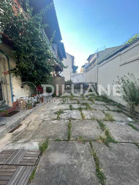 Conheça WhatsApp Image 2023-03-03 at 1 do imóvel - Casa de Vila à venda Rua Voluntários da Pátria, Botafogo, Rio de Janeiro - R$ 1.200.000 - BTCV20033 - 2 WhatsApp Image 2023-03-03 at 1 - Casa de Vila à venda Rua Voluntários da Pátria, Botafogo, Rio de Janeiro - R$ 1.200.000 - BTCV20033 - 2