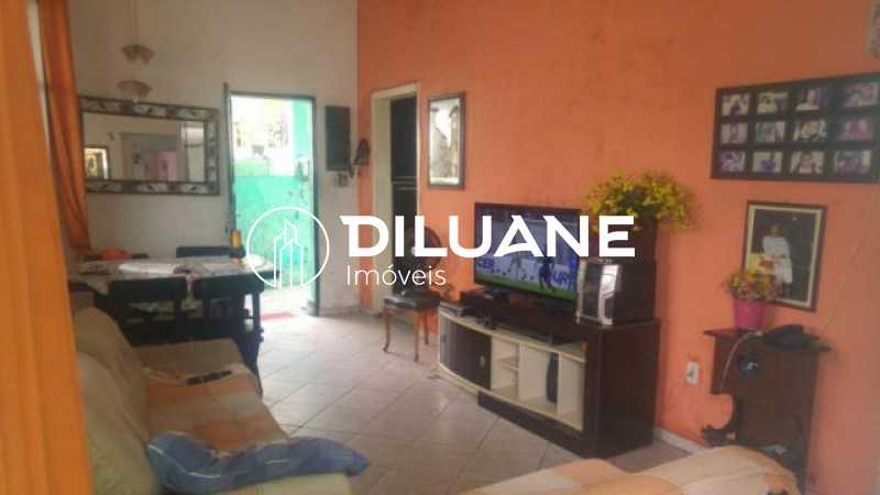 Conheça cdb53d8d-2a59-4401-a33e-60a11b do imóvel - Diluane Imóveis Vende. Excelente Terreno com 400m². Com duas casas. Praça Tio Sam. Possibilidade de Galpão. Estacionamento e Pequena Média e Grande Empresas. - NTCA40004 - 15 cdb53d8d-2a59-4401-a33e-60a11b - Diluane Imóveis Vende. Excelente Terreno com 400m². Com duas casas. Praça Tio Sam. Possibilidade de Galpão. Estacionamento e Pequena Média e Grande Empresas. - NTCA40004 - 15