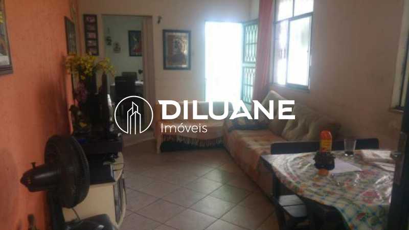 Conheça f8789f6c-3064-4aea-9243-9cd4b7 do imóvel - Diluane Imóveis Vende. Excelente Terreno com 400m². Com duas casas. Praça Tio Sam. Possibilidade de Galpão. Estacionamento e Pequena Média e Grande Empresas. - NTCA40004 - 18 f8789f6c-3064-4aea-9243-9cd4b7 - Diluane Imóveis Vende. Excelente Terreno com 400m². Com duas casas. Praça Tio Sam. Possibilidade de Galpão. Estacionamento e Pequena Média e Grande Empresas. - NTCA40004 - 18