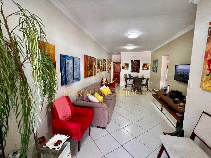 Conheça 057230196588688 do imóvel - Apartamento À venda com 3 quartos em na praia do Forte em Cabo Frio - CABOFRIO5 - 12 057230196588688 - 12
