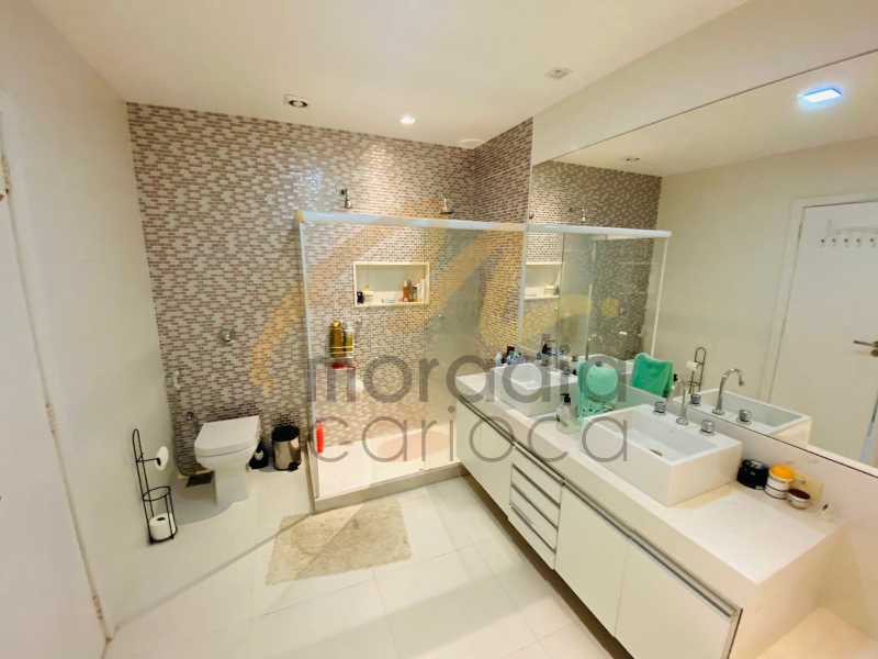 Conheça WhatsApp Image 2022-06-03 at 1 do imóvel - Casa À venda com 4 quartos dentro de Condomínio na Barra da Tijuca - BARRA6 - 11 WhatsApp Image 2022-06-03 at 1 - Casa À venda com 4 quartos dentro de Condomínio na Barra da Tijuca - BARRA6 - 11