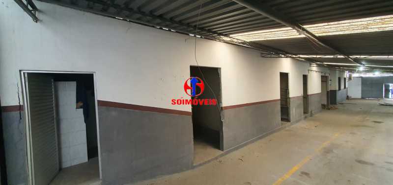 Conheça BAIAS E BANHEIRO do imóvel - Galpão 330m² para venda e aluguel Braz de Pina, Rio de Janeiro - R$ 750.000 - TJGA00006 - 13 BAIAS E BANHEIRO - Galpão 330m² para venda e aluguel Braz de Pina, Rio de Janeiro - R$ 750.000 - TJGA00006 - 13