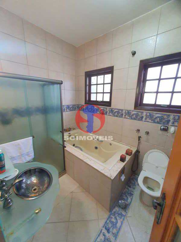Conheça BANHEIRO 2 ANDAR do imóvel - Casa 8 quartos à venda Maracanã, Rio de Janeiro - R$ 1.495.000 - TJCA80002 - 23 BANHEIRO 2 ANDAR - Casa 8 quartos à venda Maracanã, Rio de Janeiro - R$ 1.495.000 - TJCA80002 - 23