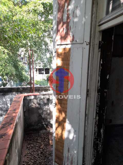 Conheça VARANDA do imóvel - Casa 5 quartos à venda Tijuca, Rio de Janeiro - R$ 750.000 - TJCA50021 - 19 VARANDA - Casa 5 quartos à venda Tijuca, Rio de Janeiro - R$ 750.000 - TJCA50021 - 19