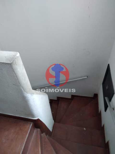 Conheça ACESSO AO 2° ANDAR do imóvel - Casa à venda Rua Gurupi,Grajaú, Rio de Janeiro - R$ 680.000 - TJCA40061 - 23 ACESSO AO 2° ANDAR - Casa à venda Rua Gurupi,Grajaú, Rio de Janeiro - R$ 680.000 - TJCA40061 - 23