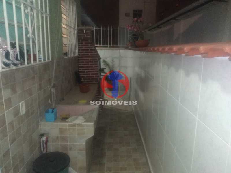 Conheça QUINTAL 3/ CHURRASQUEIRA do imóvel - Casa de Vila 5 quartos à venda Lins de Vasconcelos, Rio de Janeiro - R$ 700.000 - TJCV50005 - 10 QUINTAL 3/ CHURRASQUEIRA - Casa de Vila 5 quartos à venda Lins de Vasconcelos, Rio de Janeiro - R$ 700.000 - TJCV50005 - 10