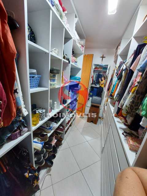 Conheça closet do 3° quarto do imóvel - Casa 3 quartos à venda Tijuca, Rio de Janeiro - R$ 1.200.000 - TJCA30101 - 24 closet do 3° quarto - Casa 3 quartos à venda Tijuca, Rio de Janeiro - R$ 1.200.000 - TJCA30101 - 24