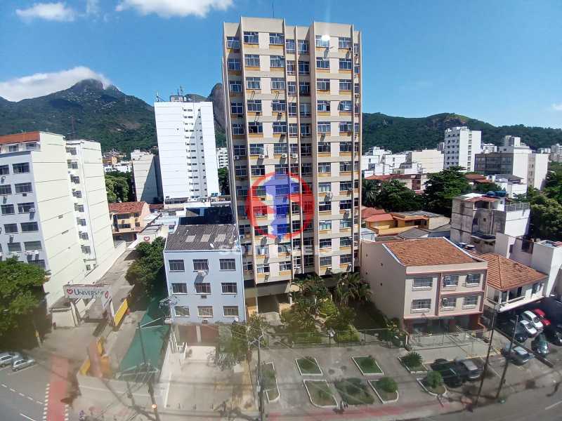 vista do 1° quarto - Apartamento à venda Rua Nossa Senhora de Lourdes,Grajaú, Rio de Janeiro - R$ 270.000 - TJAP10432 - 13
