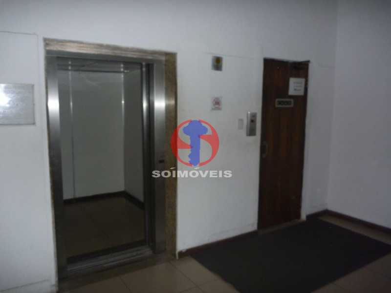 Conheça 35 - P1080777 do imóvel - PRÉDIO A VENDA CENTRO COM TERRENO CONTÍGUO - TJPR00014 - 6 35 - P1080777 - PRÉDIO A VENDA CENTRO COM TERRENO CONTÍGUO - TJPR00014 - 6