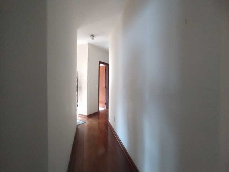 Conheça Corredor para os Dormitórios do imóvel - Casa 3 quartos à venda Itatiba,SP - R$ 850.000 - VICA30002 - 9 Corredor para os Dormitórios - Casa 3 quartos à venda Itatiba,SP - R$ 850.000 - VICA30002 - 9