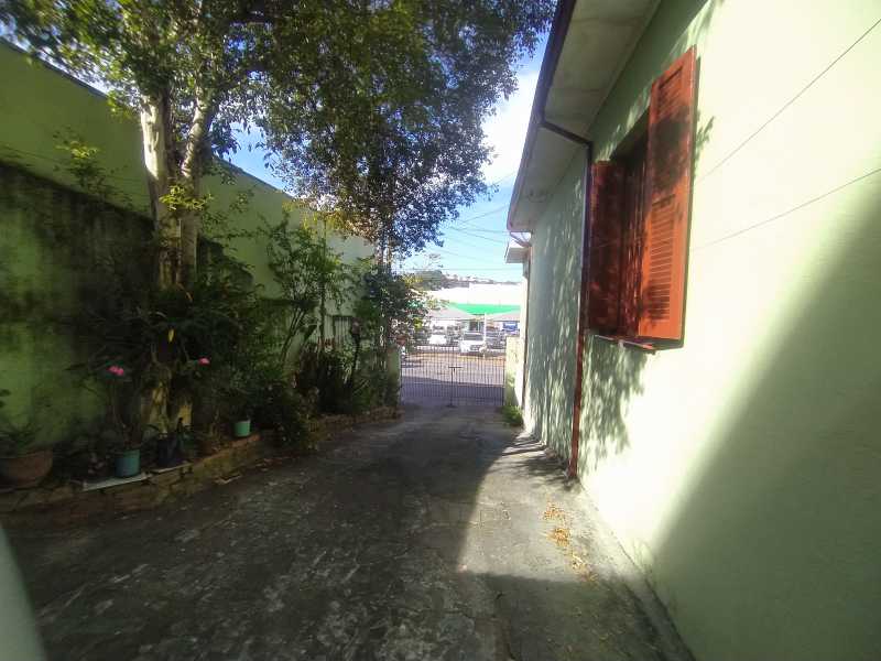 Conheça Garagem/Quintal do imóvel - Casa 3 quartos à venda Itatiba,SP - R$ 690.000 - VICA30003 - 12 Garagem/Quintal - Casa 3 quartos à venda Itatiba,SP - R$ 690.000 - VICA30003 - 12
