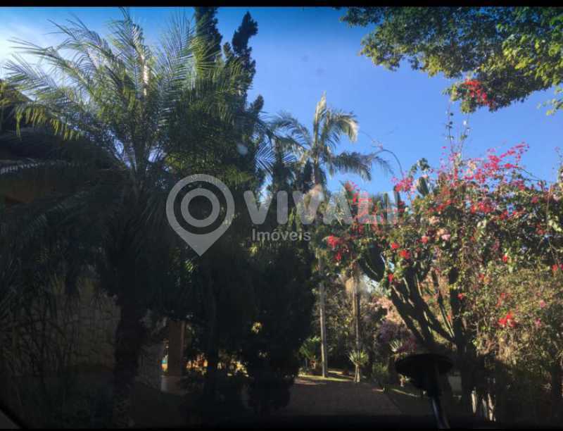 Conheça Quintal do imóvel - Chácara 1001m² à venda Itatiba,SP - R$ 750.000 - VICH30008 - 19 Quintal - Chácara 1001m² à venda Itatiba,SP - R$ 750.000 - VICH30008 - 19
