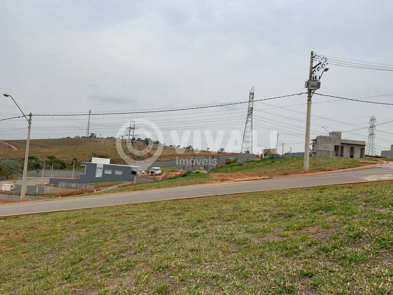Conheça Visão Lateral do imóvel - Terreno Residencial à venda Itatiba,SP - R$ 260.000 - VITR00106 - 6 Visão Lateral - Terreno Residencial à venda Itatiba,SP - R$ 260.000 - VITR00106 - 6