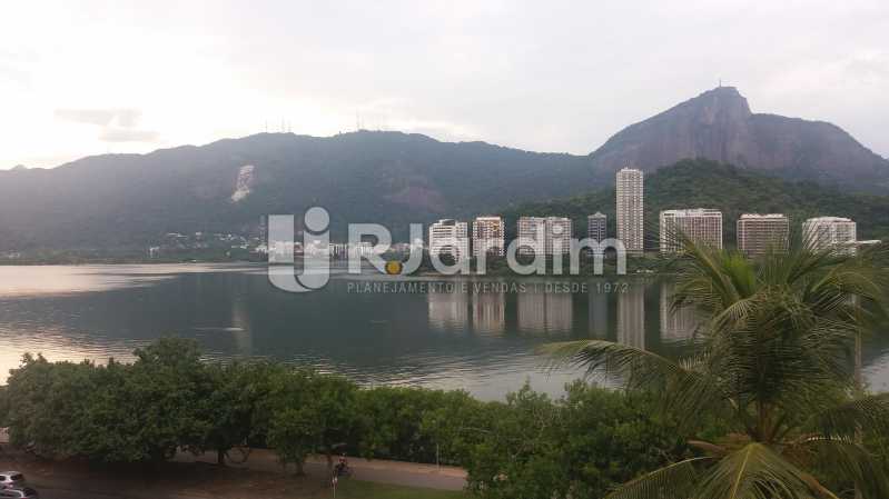 Conheça Vista do imóvel - Apartamento à venda Avenida Epitácio Pessoa,Lagoa, Zona Sul,Rio de Janeiro - R$ 5.500.000 - AP1037 - 3 Vista - Apartamento à venda Avenida Epitácio Pessoa,Lagoa, Zona Sul,Rio de Janeiro - R$ 5.500.000 - AP1037 - 3