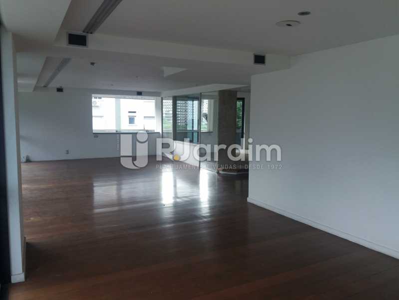 Conheça Living do imóvel - Apartamento à venda Avenida Epitácio Pessoa,Lagoa, Zona Sul,Rio de Janeiro - R$ 5.500.000 - AP1037 - 5 Living - Apartamento à venda Avenida Epitácio Pessoa,Lagoa, Zona Sul,Rio de Janeiro - R$ 5.500.000 - AP1037 - 5