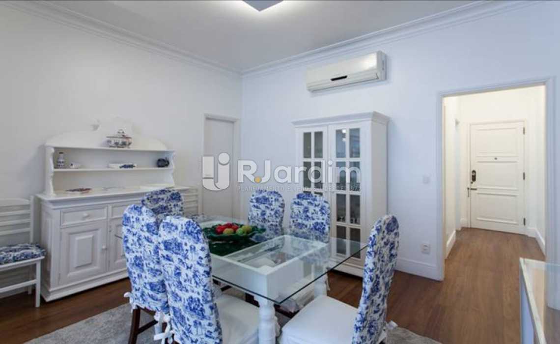 Conheça SALA do imóvel - Compra Venda Avaliação Imóveis Apartamento Copacabana 3 Quartos - AP1361 - 5 SALA - Compra Venda Avaliação Imóveis Apartamento Copacabana 3 Quartos - AP1361 - 5