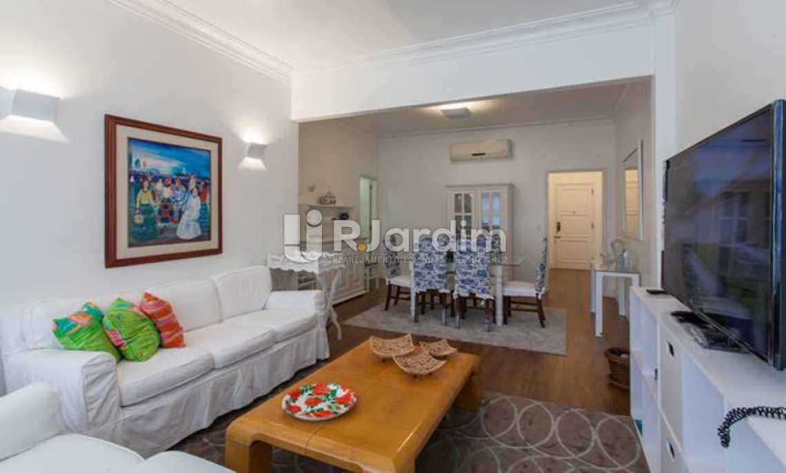 Conheça SALA do imóvel - Compra Venda Avaliação Imóveis Apartamento Copacabana 3 Quartos - AP1361 - 3 SALA - Compra Venda Avaliação Imóveis Apartamento Copacabana 3 Quartos - AP1361 - 3