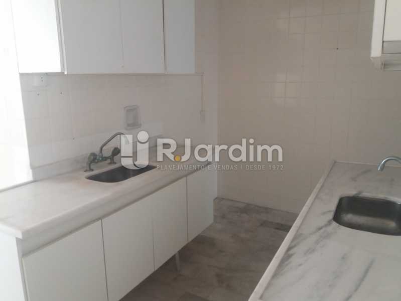 Conheça Cozinha do imóvel - Apartamento À Venda - Leblon - Rio de Janeiro - RJ - AP1364 - 17 Cozinha - Apartamento À Venda - Leblon - Rio de Janeiro - RJ - AP1364 - 17