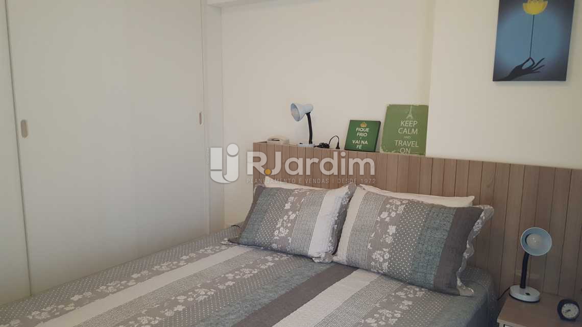 Conheça 1ª SUÍTE do imóvel - Aluguel Administração Imóveis Flat Ipanema 2 Quartos - AP1471 - 6 1ª SUÍTE - Aluguel Administração Imóveis Flat Ipanema 2 Quartos - AP1471 - 6