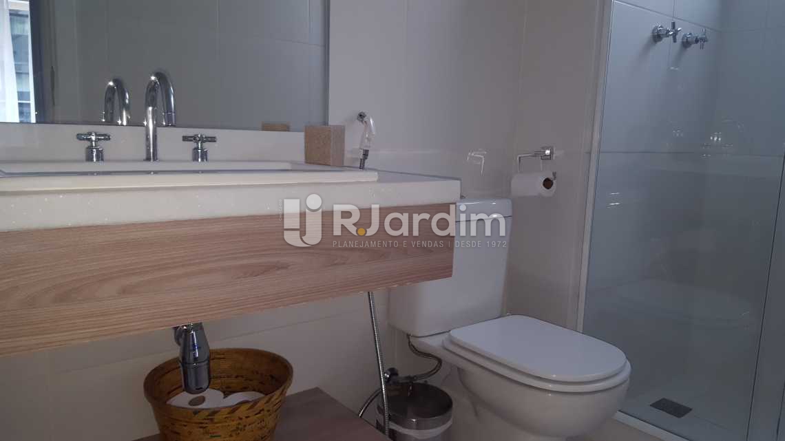 Conheça BANHEIRO 2ª SUÍTE do imóvel - Aluguel Administração Imóveis Flat Ipanema 2 Quartos - AP1471 - 16 BANHEIRO 2ª SUÍTE - Aluguel Administração Imóveis Flat Ipanema 2 Quartos - AP1471 - 16
