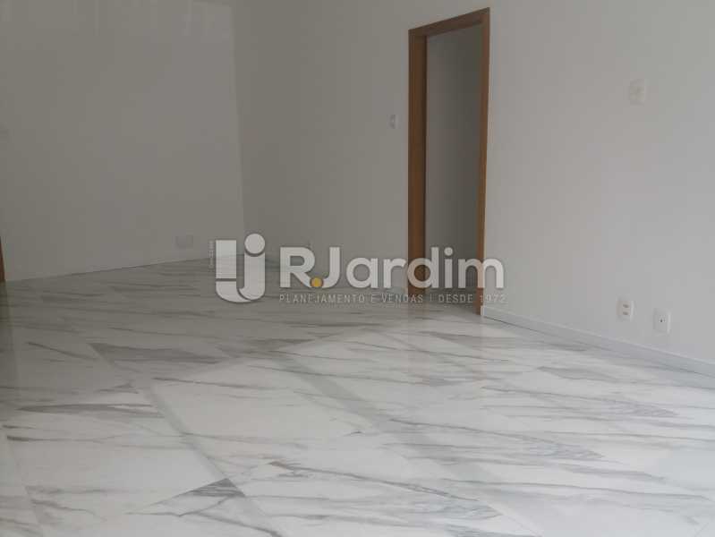 Conheça Sala do imóvel - Compra Venda Avaliação Imóveis Apartamento Copacabana 3 Quartos - AP1586 - 1 Sala - Compra Venda Avaliação Imóveis Apartamento Copacabana 3 Quartos - AP1586 - 1