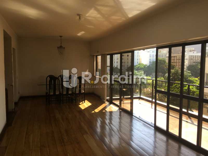 Conheça Salão do imóvel - Apartamento Leblon 3 Quartos Compra Venda Avaliação Imóveis - AP1702 - 1 Salão - Apartamento Leblon 3 Quartos Compra Venda Avaliação Imóveis - AP1702 - 1