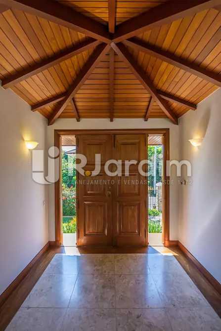 Conheça Entrada do imóvel - Casa em Condominio À Venda - Itanhangá - Rio de Janeiro - RJ - LACN40020 - 7 Entrada - Casa em Condominio À Venda - Itanhangá - Rio de Janeiro - RJ - LACN40020 - 7