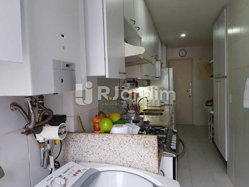 Conheça Área/Cozinha do imóvel - Cobertura À VENDA, Jardim Botânico, Rio de Janeiro, RJ - CO0079 - 18 Área/Cozinha - Cobertura À VENDA, Jardim Botânico, Rio de Janeiro, RJ - CO0079 - 18