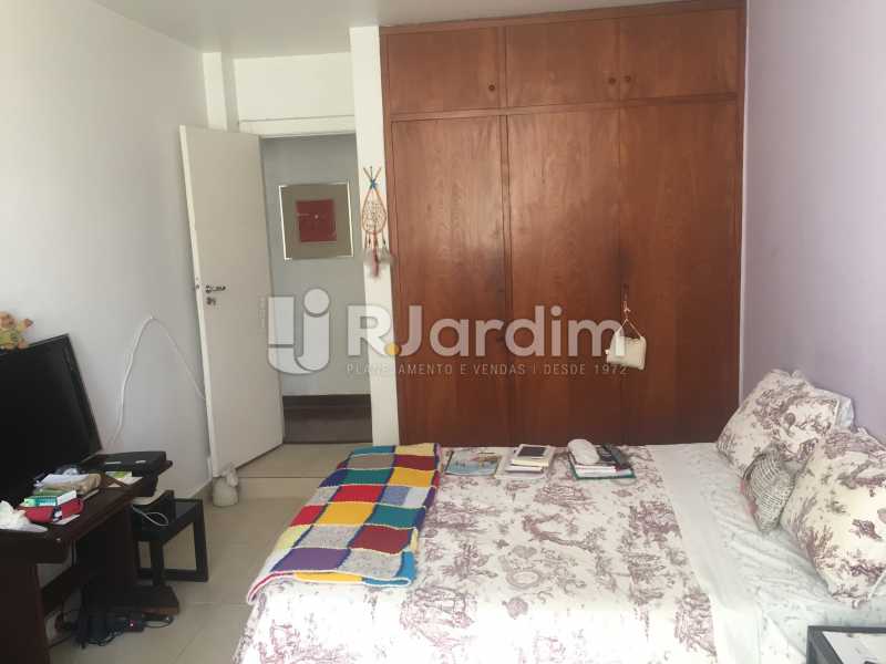 Conheça Quarto do imóvel - Cobertura Avenida Ataulfo de Paiva,Leblon, Zona Sul,Rio de Janeiro, RJ À Venda, 5 Quartos, 415m² - CO0138 - 13 Quarto - Cobertura Avenida Ataulfo de Paiva,Leblon, Zona Sul,Rio de Janeiro, RJ À Venda, 5 Quartos, 415m² - CO0138 - 13