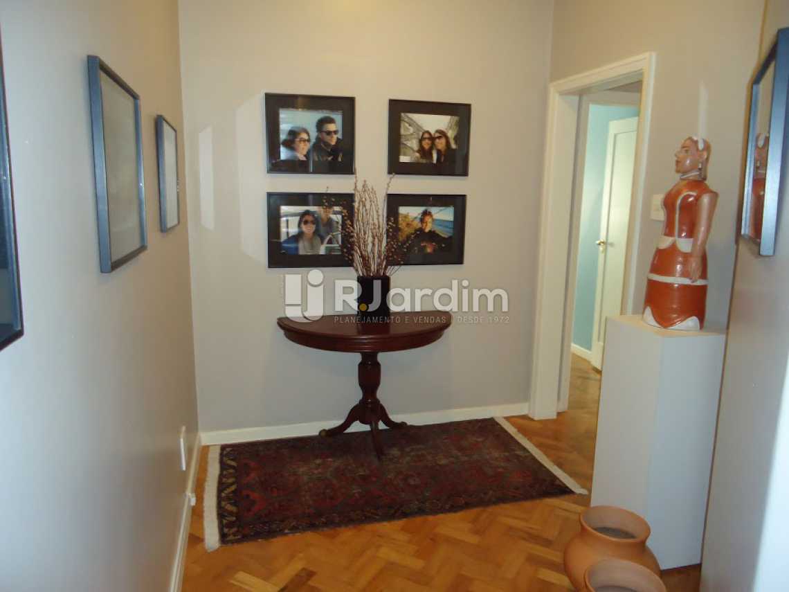 Conheça Galeria da parte íntima do imóvel - Compra Venda Apartamento Ipanema 4 Quartos - LAAP40030 - 9 Galeria da parte íntima - Compra Venda Apartamento Ipanema 4 Quartos - LAAP40030 - 9