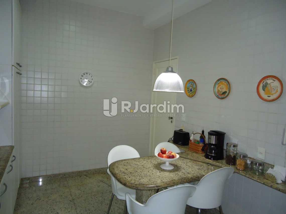 Conheça Copa do imóvel - Compra Venda Apartamento Ipanema 4 Quartos - LAAP40030 - 23 Copa - Compra Venda Apartamento Ipanema 4 Quartos - LAAP40030 - 23