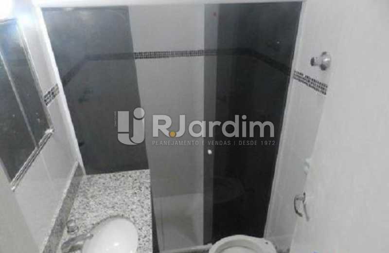 Conheça 7 Banheiro Social do imóvel - Apartamento À Venda - Botafogo - Rio de Janeiro - RJ - LAAP31962 - 8 7 Banheiro Social - Apartamento À Venda - Botafogo - Rio de Janeiro - RJ - LAAP31962 - 8