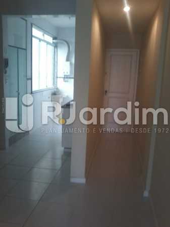 Conheça 1 Sala do imóvel - Apartamento À Venda - Botafogo - Rio de Janeiro - RJ - LAAP31962 - 1 1 Sala - Apartamento À Venda - Botafogo - Rio de Janeiro - RJ - LAAP31962 - 1