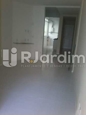 Conheça 23 Sala do imóvel - Apartamento À Venda - Botafogo - Rio de Janeiro - RJ - LAAP31962 - 24 23 Sala - Apartamento À Venda - Botafogo - Rio de Janeiro - RJ - LAAP31962 - 24