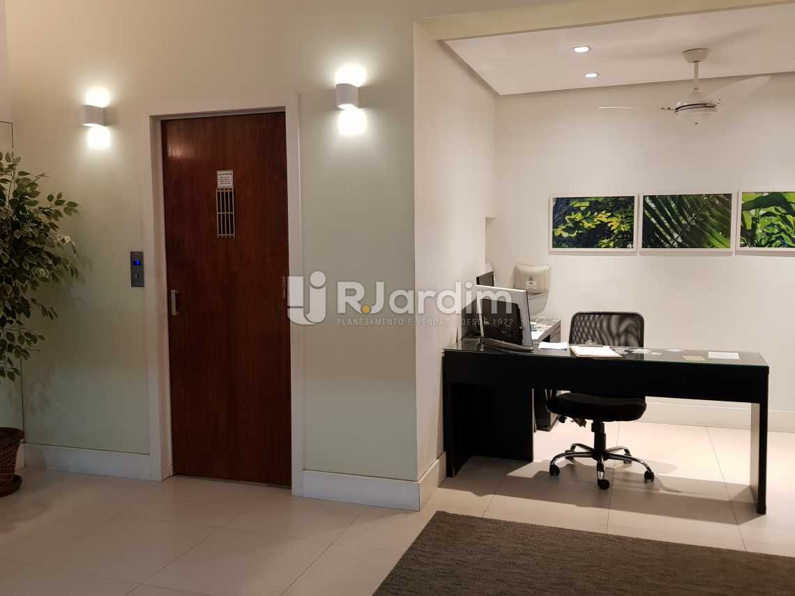 Conheça Portaria do imóvel - Apartamento À VENDA, Copacabana, Rio de Janeiro, RJ - LAAP40044 - 24 Portaria - Apartamento À VENDA, Copacabana, Rio de Janeiro, RJ - LAAP40044 - 24
