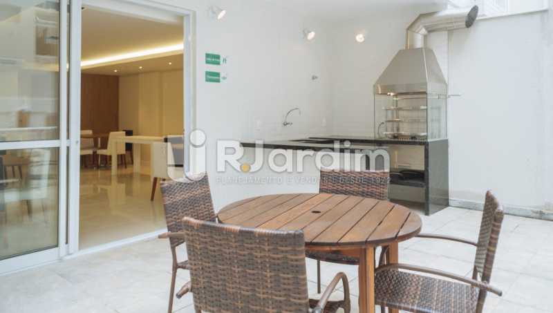 Conheça Churrasqueira do imóvel - Jardins da Vila Apartamento Vila Isabel 2 Quartos - LAAP20061 - 17 Churrasqueira - Jardins da Vila Apartamento Vila Isabel 2 Quartos - LAAP20061 - 17