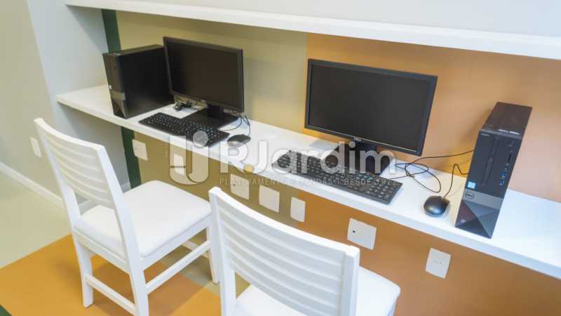 Conheça Lan House do imóvel - Jardins da Vila Apartamento Vila Isabel 2 Quartos - LAAP20061 - 21 Lan House - Jardins da Vila Apartamento Vila Isabel 2 Quartos - LAAP20061 - 21